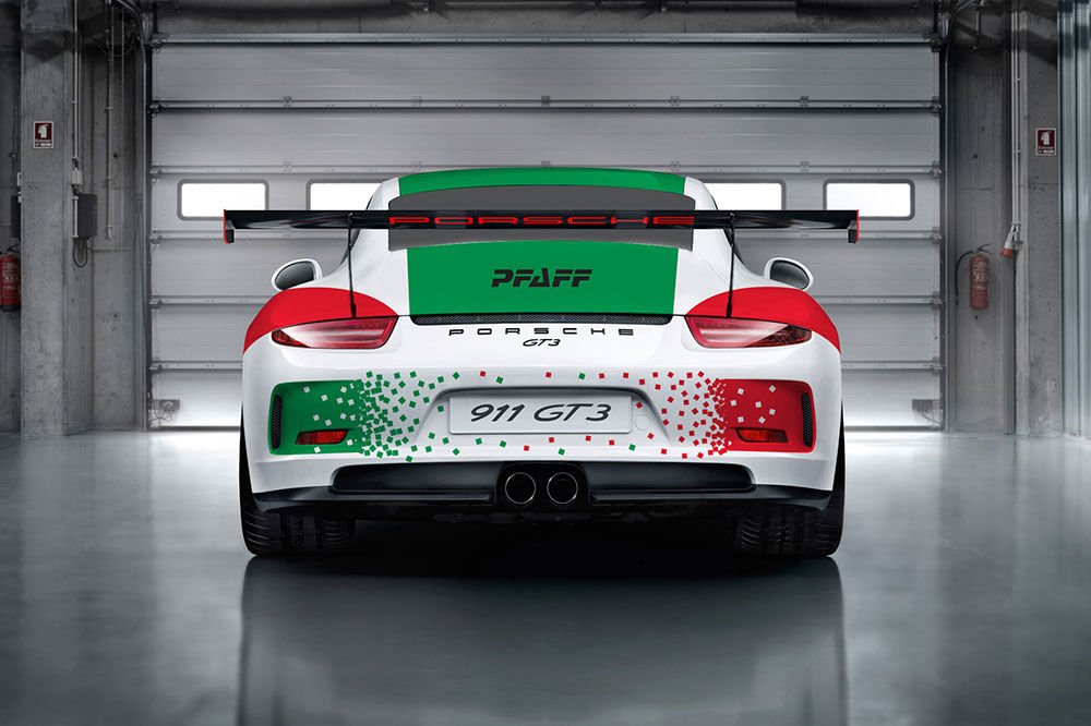 Porsche cup car livery